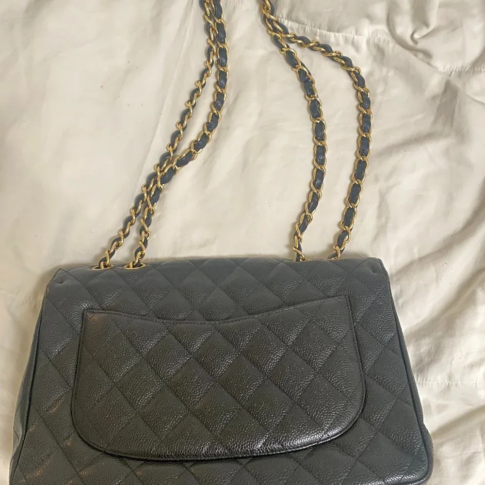 Authentic Chanel Caviar Quilted Jumbo Single Flap Black - Picture 4 of 7